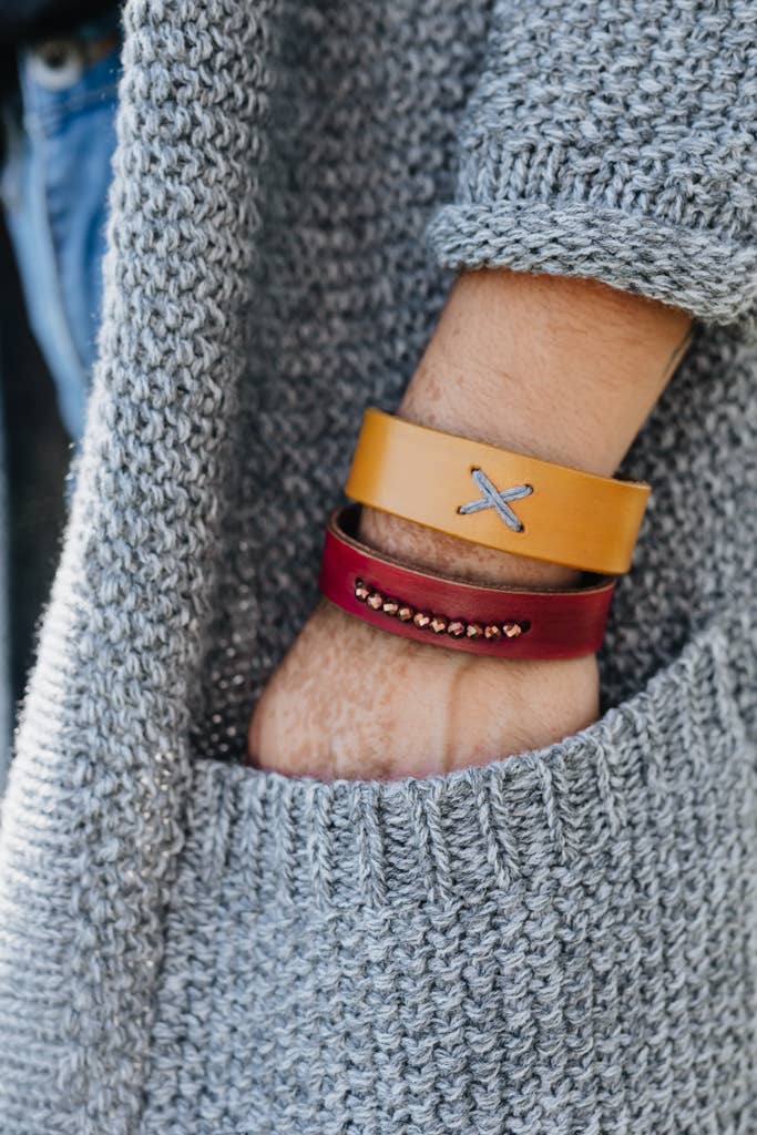 Strength raspberry leather bracelet with beads