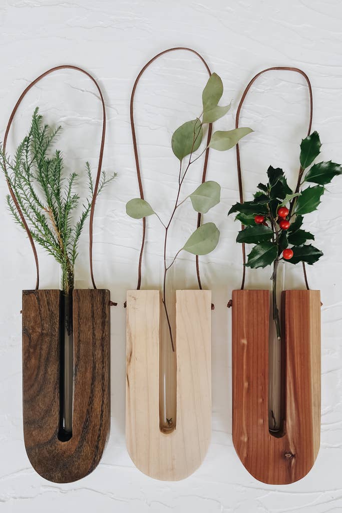 Blossom Hanging - Light wood tube vase