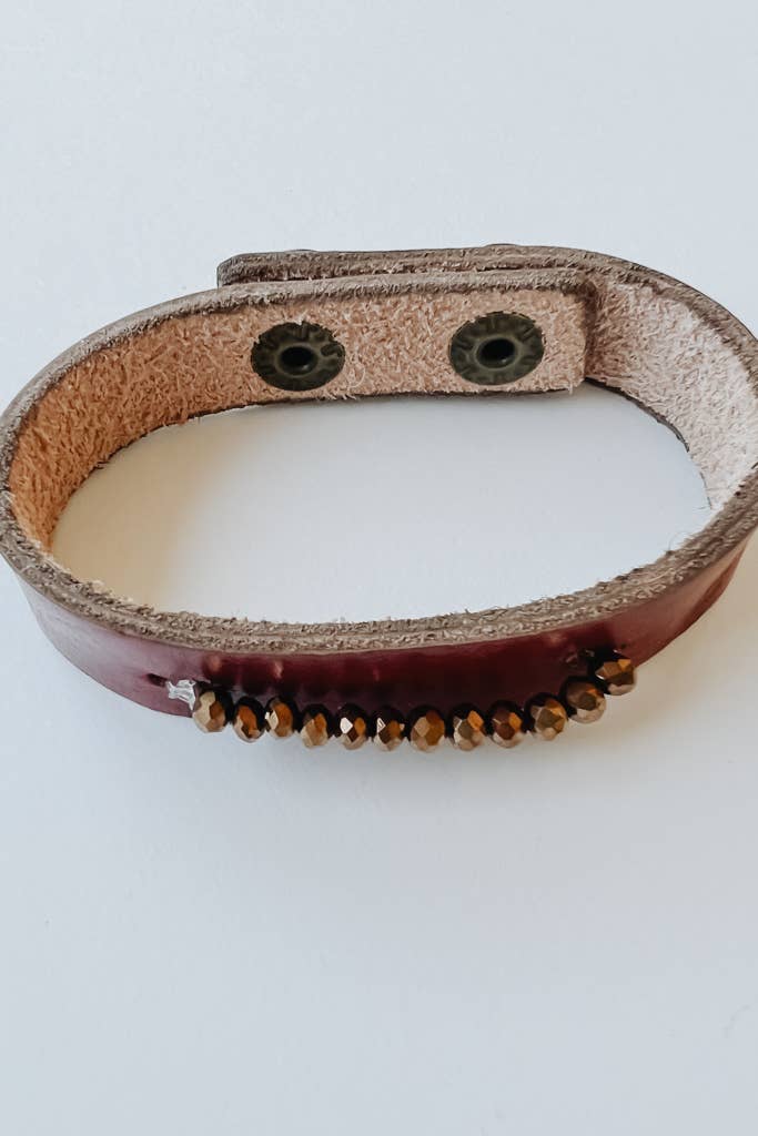 Strength raspberry leather bracelet with beads