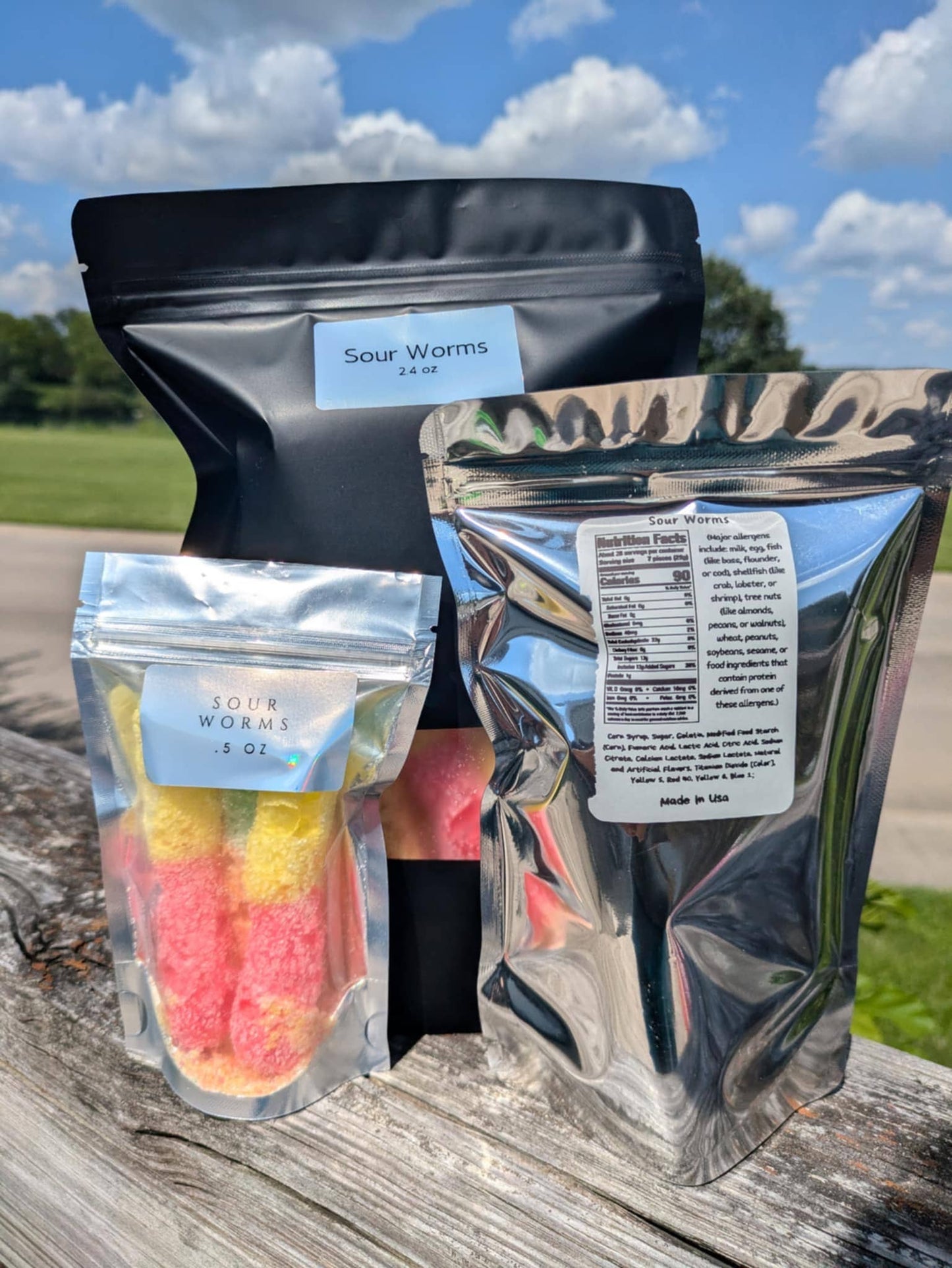 Sour worms - Freeze Dried Candy